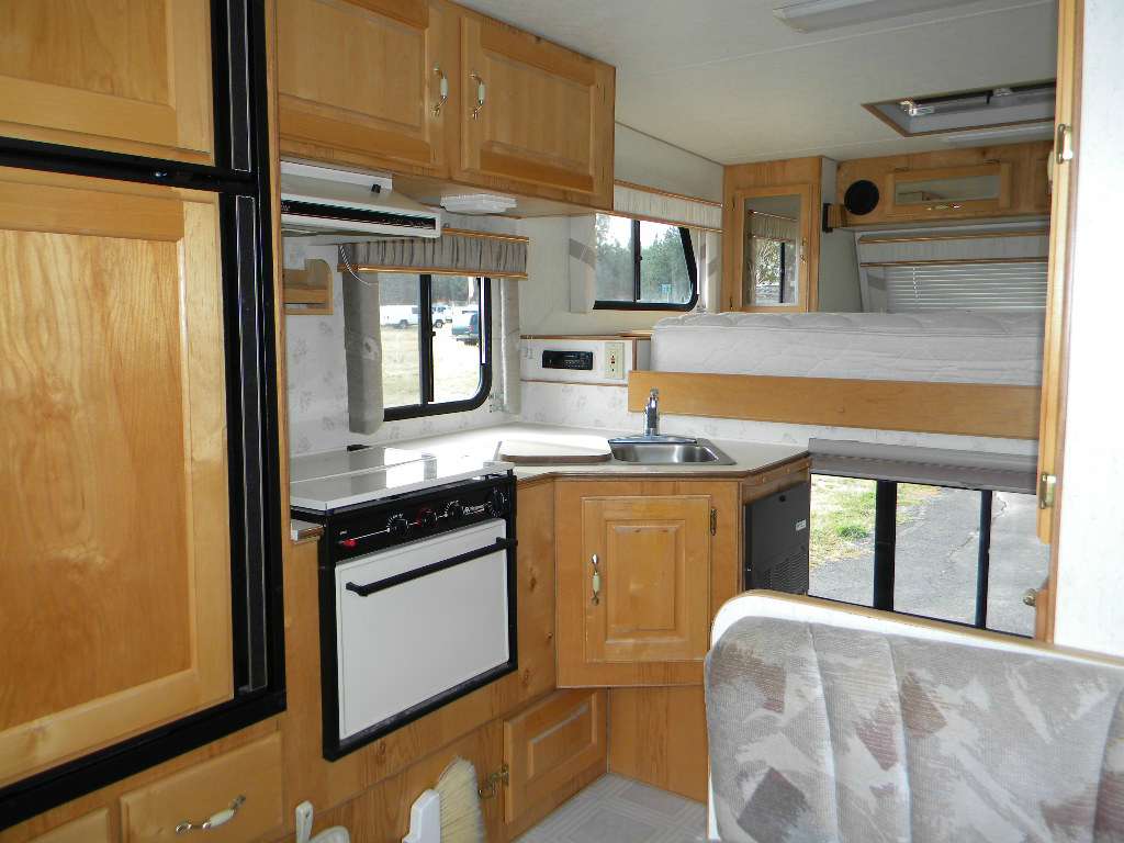 1996 Northland Northland 9 for sale in Deer Park, WA. Parkway RV Deer
